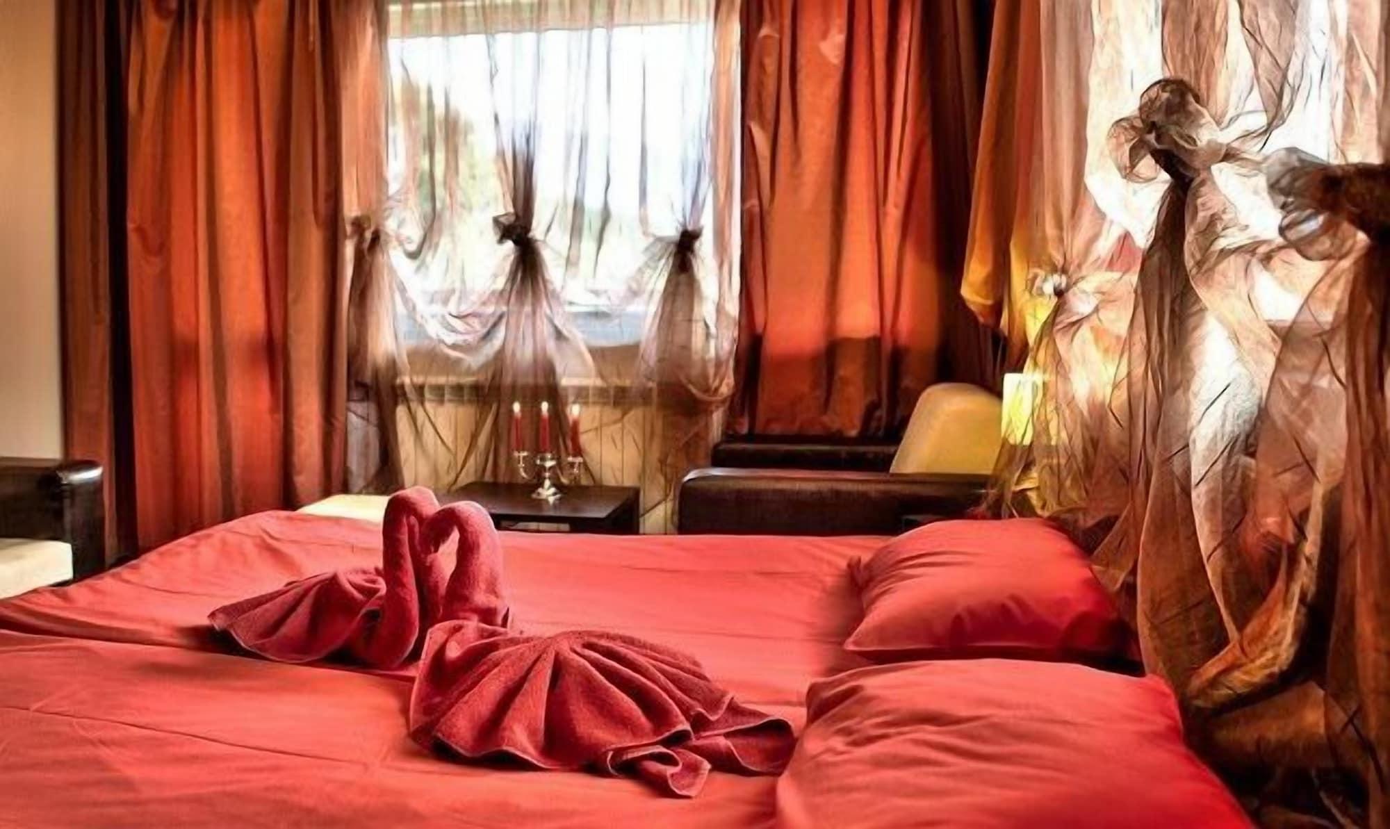 Alexander Hotel Banja Kültér fotó