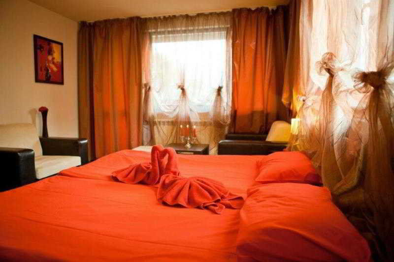 Alexander Hotel Banja Kültér fotó